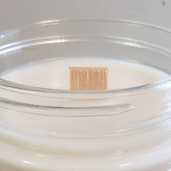 11oz 100% Pure Soy Wax - Picture 2 of 2